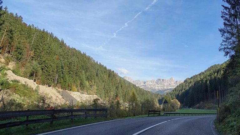 Lavazéjoch 1000roads to drive die Seite für Touren und Routen mit